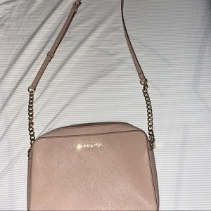 Michael kors crossbody purse